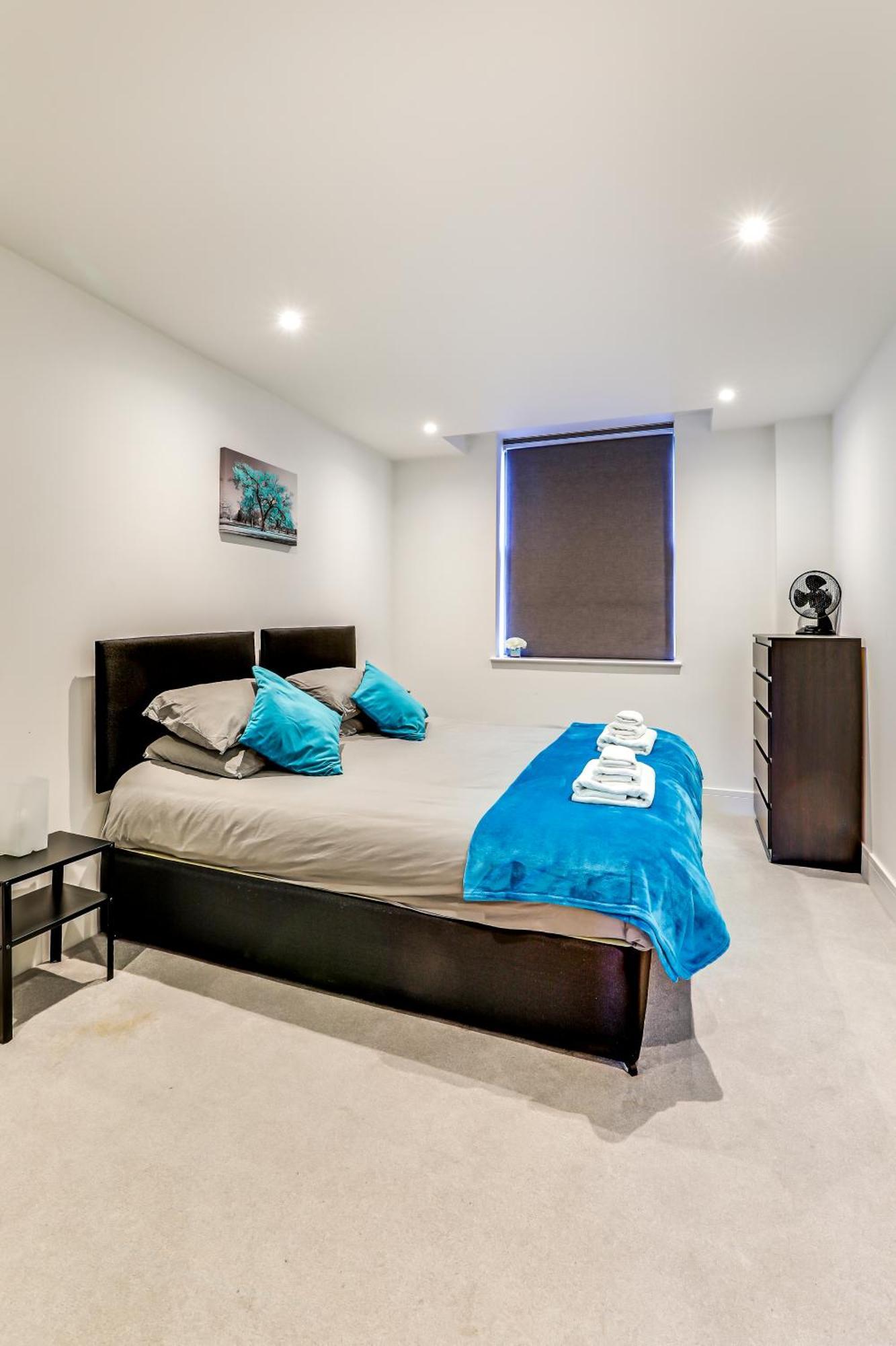 Exceptionally Spacious Central Canterbury Home Экстерьер фото