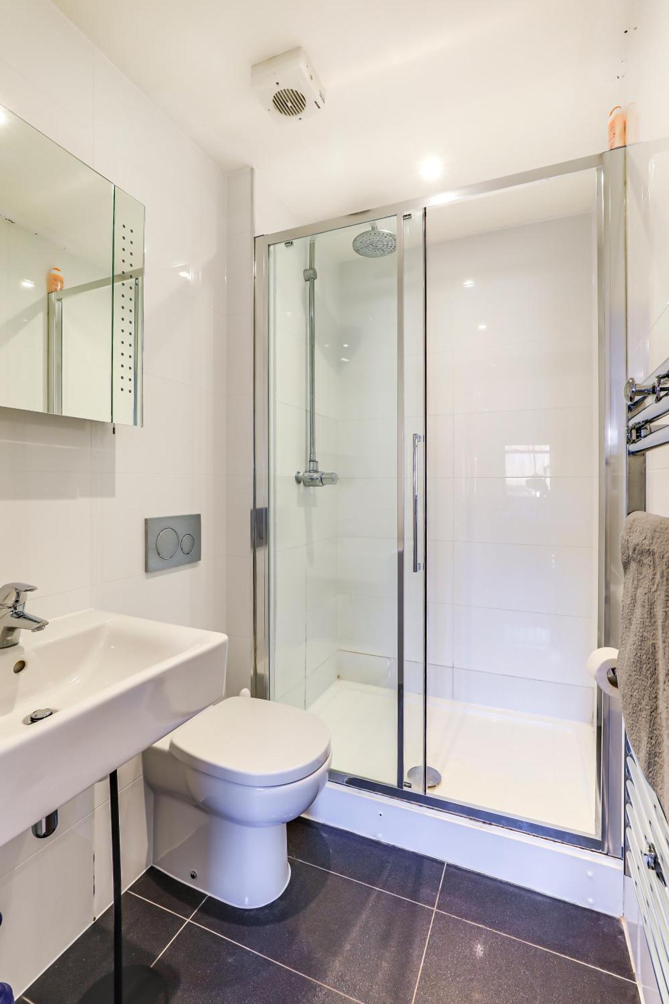 Exceptionally Spacious Central Canterbury Home Экстерьер фото