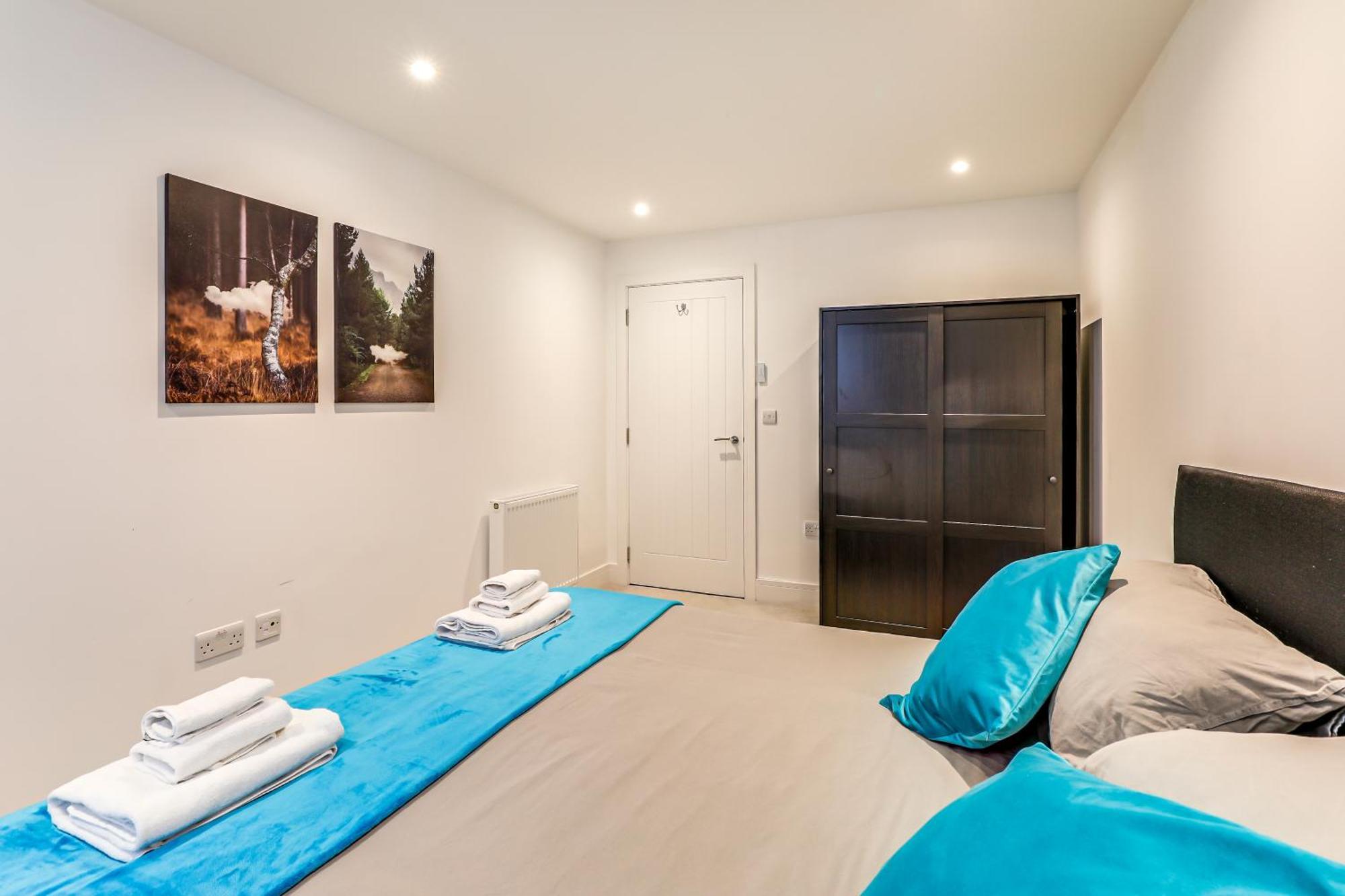 Exceptionally Spacious Central Canterbury Home Экстерьер фото
